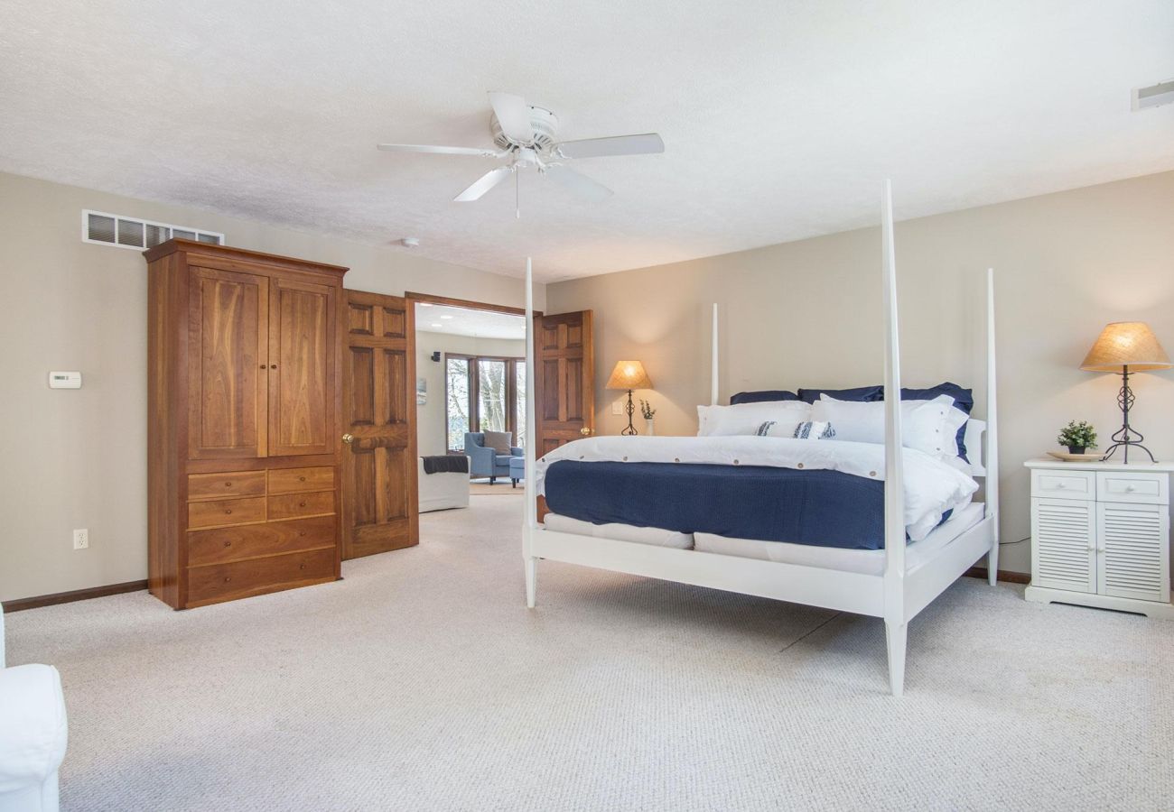 Primary bedroom with king bed on second floor 